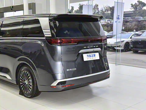 2025�� EV �Ǽݰ� 600 ���������