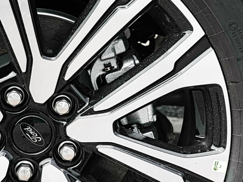 2027��  2.3T EcoBoost �����ѽ�� 7��