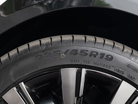 2026�� 610 Max