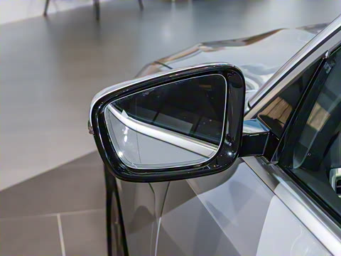 2026�� eDrive 35 L