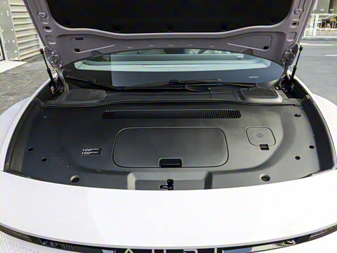 2026�� �ն�����quattro��