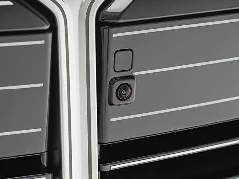 2027�� 740L �����