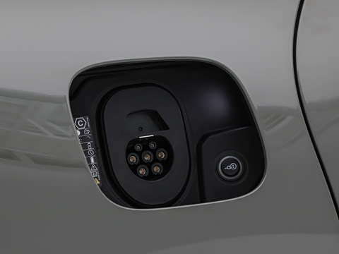 2026�� Cayenne Coup�� Turbo Electric