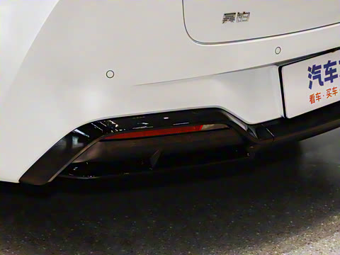 2025�� 710 Max��