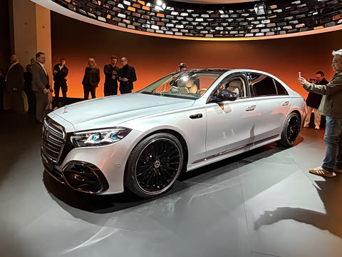 2027�� ������