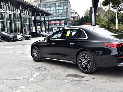 2026�� E 260 L 4MATIC