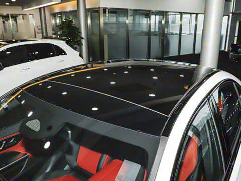 2025�� AMG C 43 4MATIC