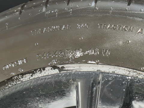 2025�� 28T ������