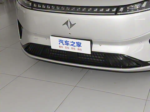 2025�� 210Ultra���Ȱ� 6��