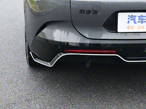 2026�� Ultra ���̰�