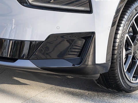 2026�� ���� 1704 Max �콢��