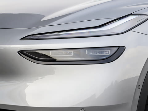 2026�� 85kWh Max+