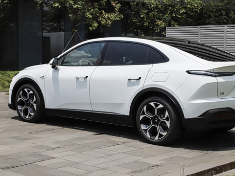 2026�� 85kWh Max+