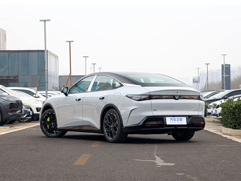 2026�� 650 Ԫ�������� 390kW