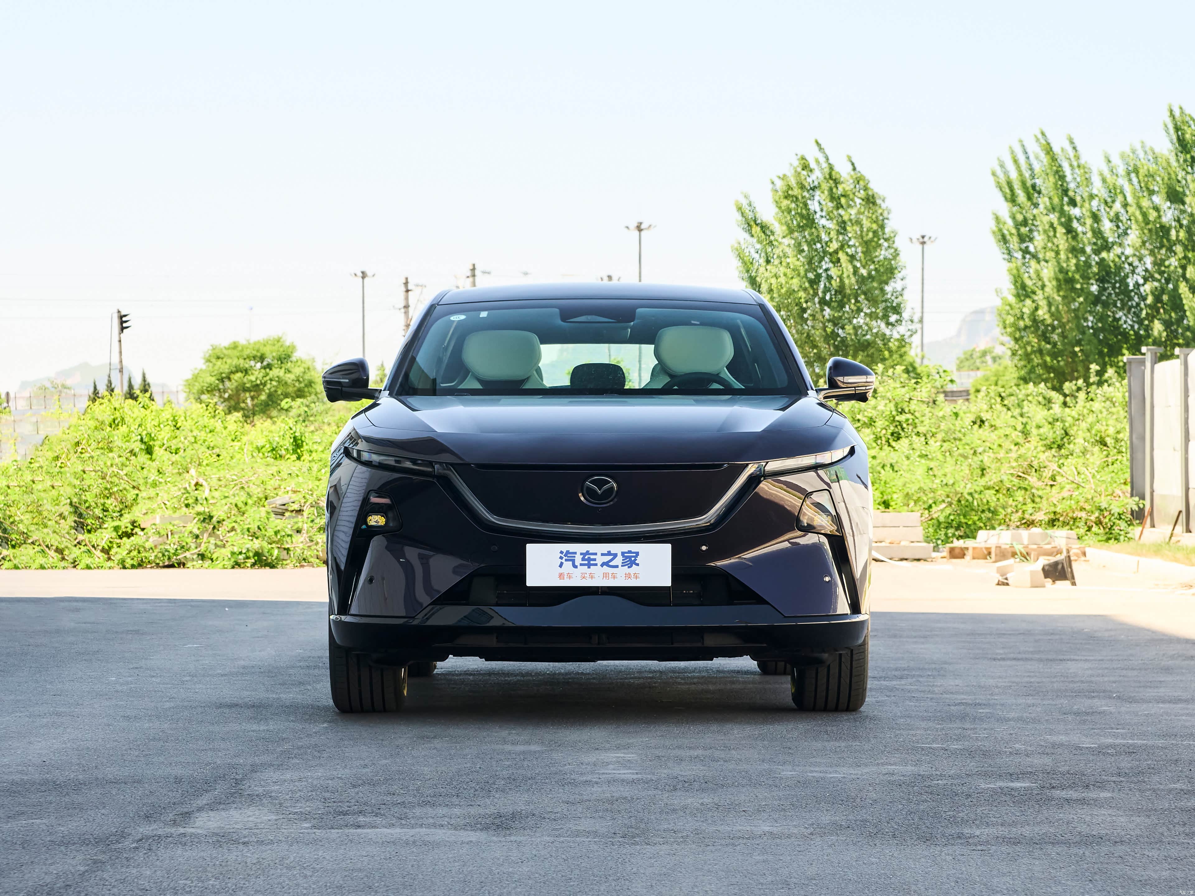 Mazda EZ-60, миниатюра 2