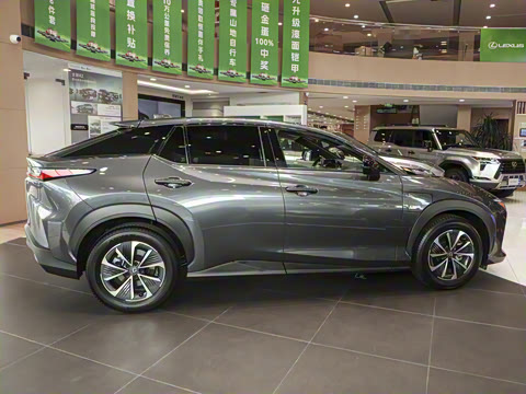 2023�� 450e ����������