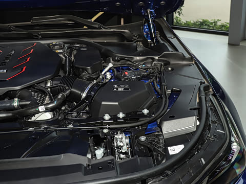2025�� M5