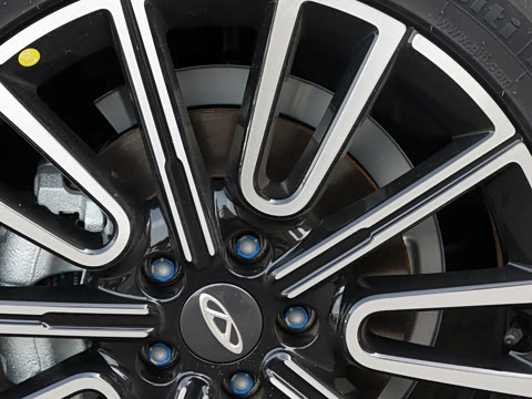 2026�� 1.6T ������