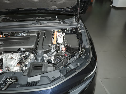 2025�� 2.0L e:PHEV ����