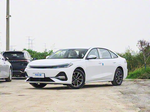 2025�� EM-i 70km ������