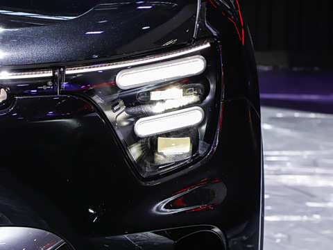 2025�� BRABUS ���ܰ�