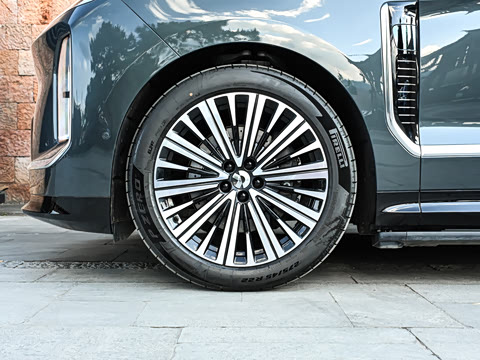 2026�� 102kWh �����е�ǩ����