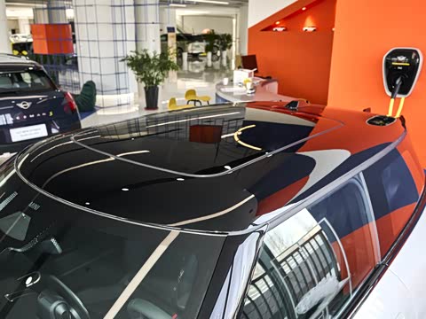 2026�� 463km COOPER SE ������