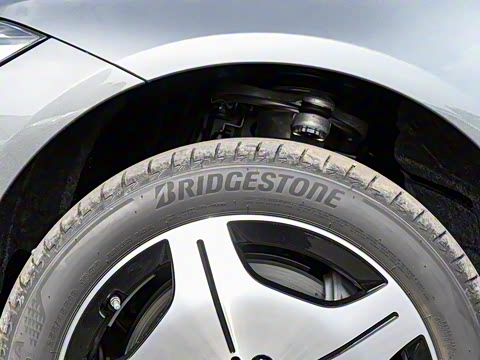 2025�� �Ŀ� S 480 4MATIC