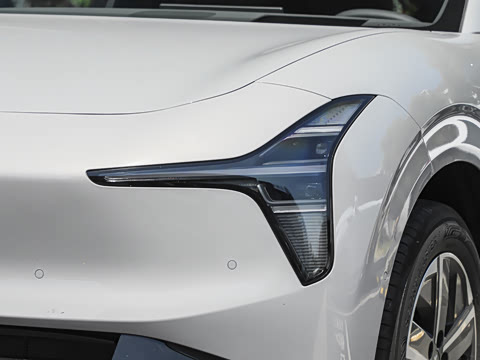 2026�� ���� 525 Ultra SE 