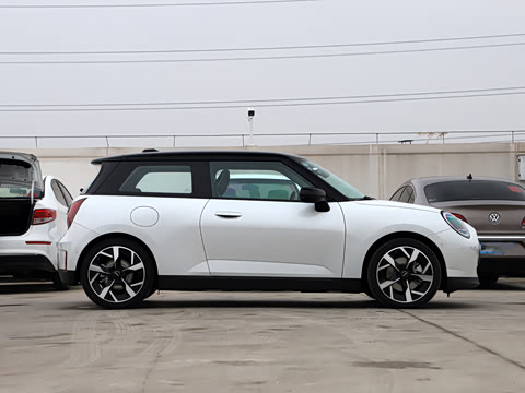 2026�� 463km COOPER SE ������