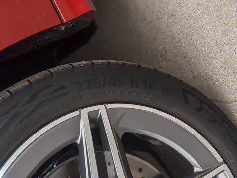 2025�� CLA 200 ���ܳ�