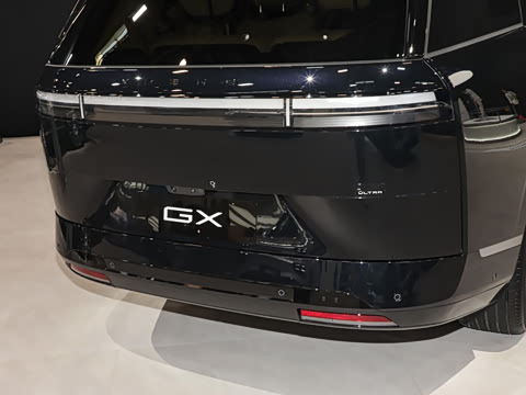 2026�� ���� 750 �����콢��