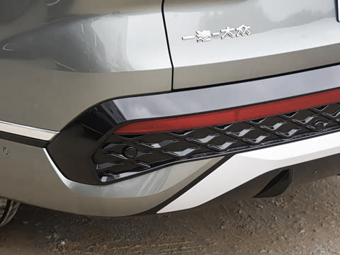 2026�� 450TSI �����콢 6��