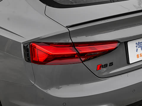 2025�� RS 5 2.9T Sportback ȼ���