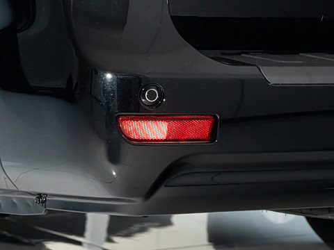 2025�� M5 1.6L ���������� 7��