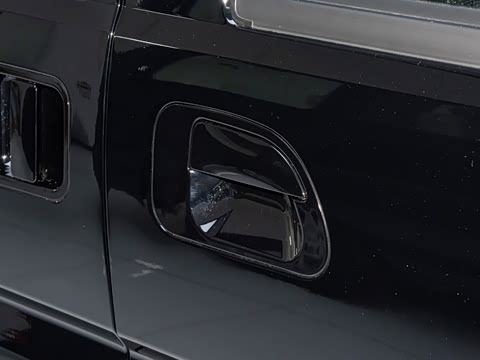 2025�� M5 1.6L ���������� 7��