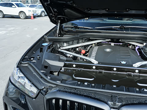 2026�� xDrive 40Li ������M�˶���ҹ��װ