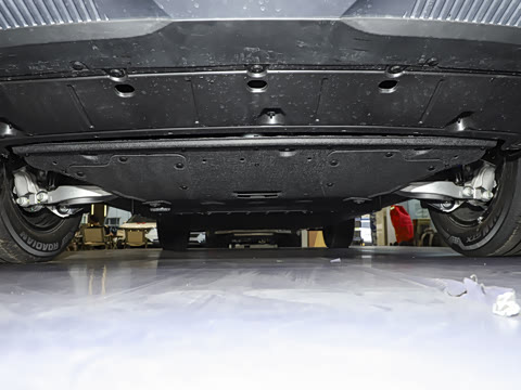 2025�� 720 Light