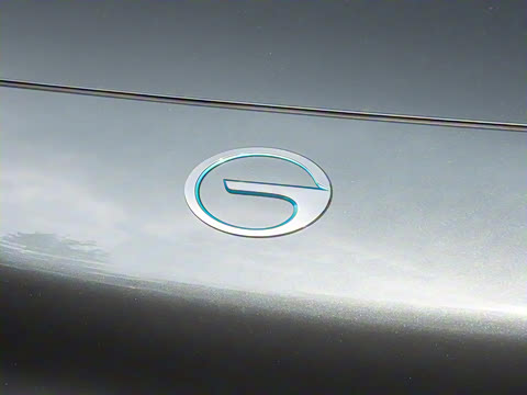 2025�� Plus 610 ������