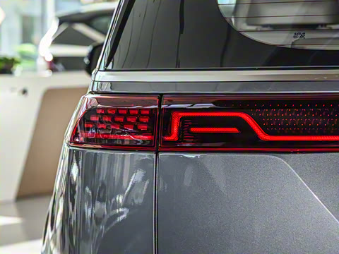 2026�� 2.0T �콢��