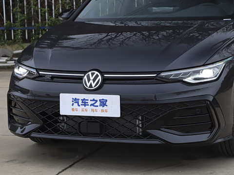 2026�� 300TSI R-Line