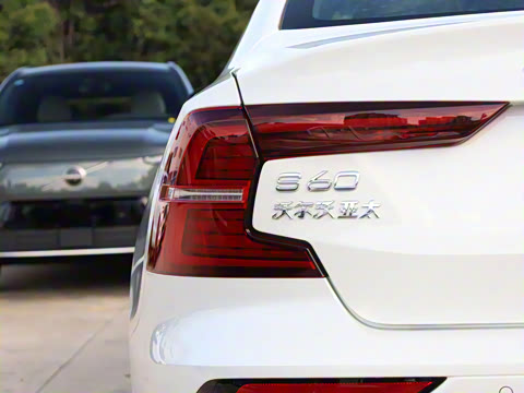 2026�� B4 ��Զ�˶���