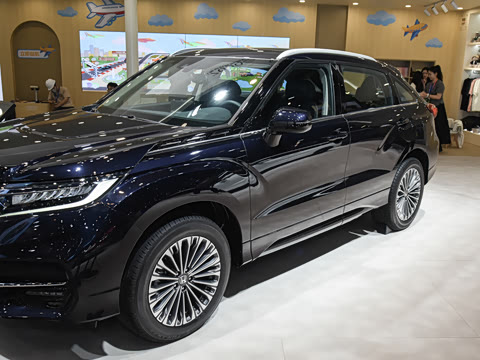 2026�� 370TURBO ����������
