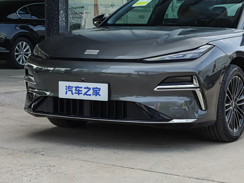 2025�� 130km EM-i ������