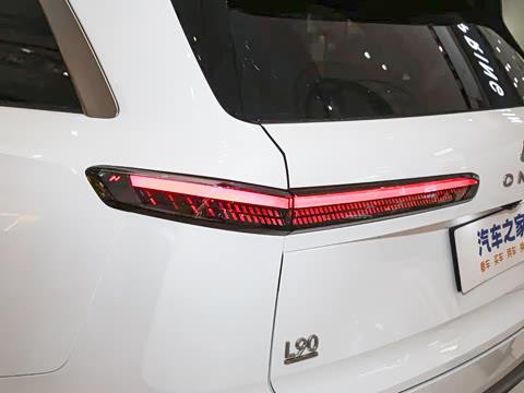 2025�� Pro ������