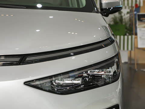 2026�� ���� 750 Ultra