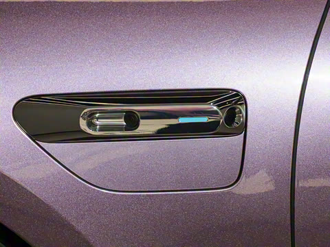 2025�� 705km Pro