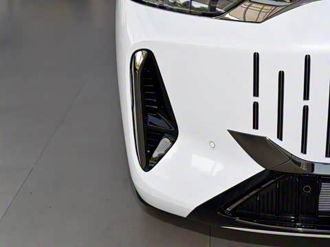 2025�� 210 ������