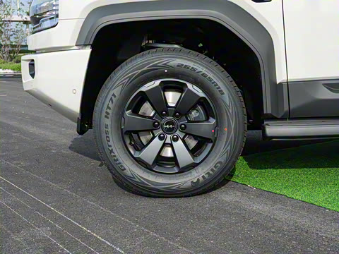 2025�� 210KM ����Ultra��