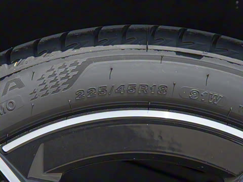 2025�� CLA 260 4MATIC ���ܳ�